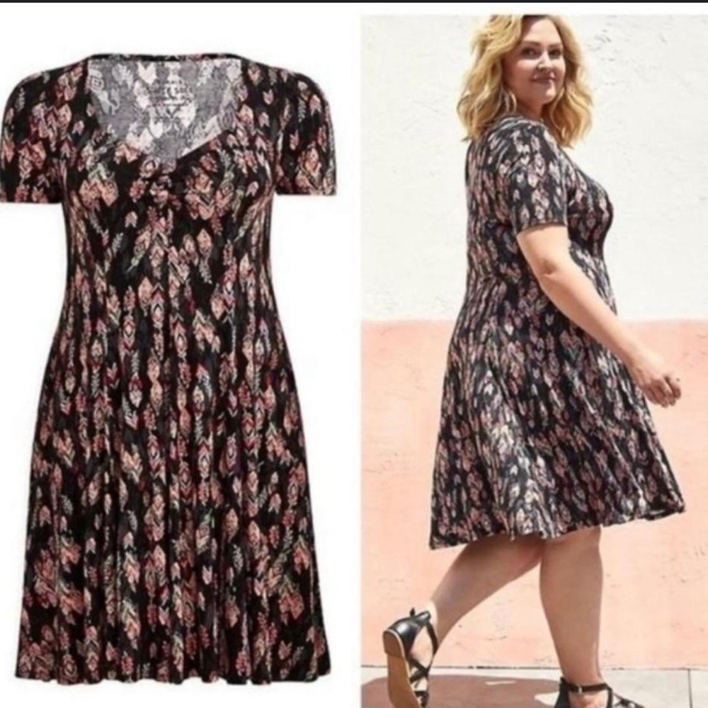 Torrid Super Soft Knit Feather Midi Dress With Pockets